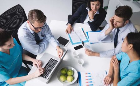 🎯 How to Choose the Right Healthcare Staffing Partner_ Key Factors for Success